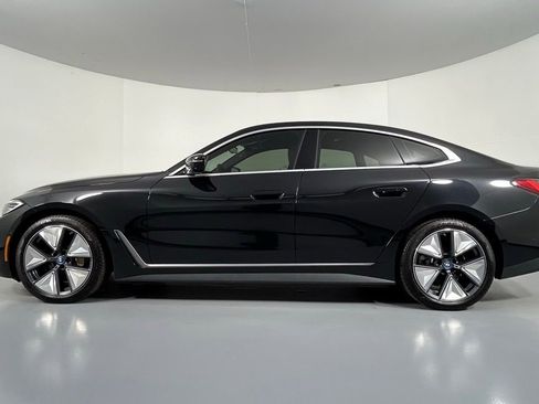 Used 2023 BMW i4 eDrive35 w/ Premium Package image 4