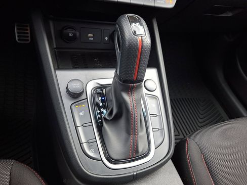 Used 2023 Hyundai Kona N Line image 15