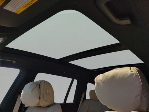 New 2026 Mercedes-Benz GLS 450 4MATIC image 24