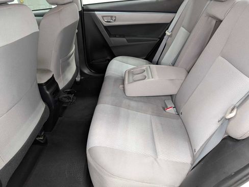 Used 2016 Toyota Corolla LE image 22