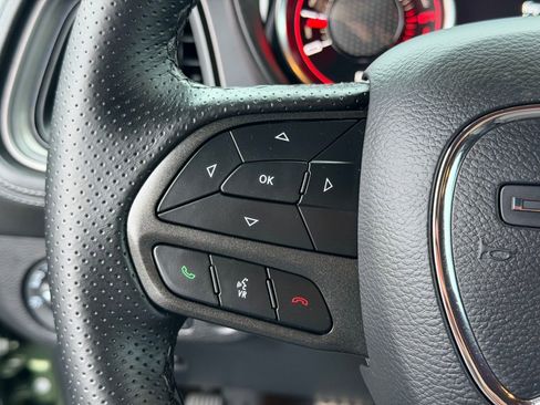 Used 2023 Dodge Challenger R/T w/ Plus Package image 18