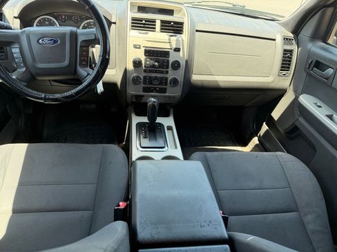 Used 2011 Ford Escape XLT AWD/4WD image 21