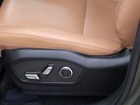 Used 2024 Hyundai Santa Fe Limited image 15