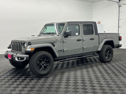 Used 2023 Jeep Gladiator Sport