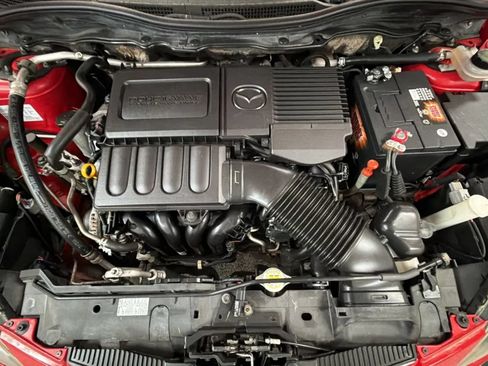 Used 2012 MAZDA MAZDA2 Sport FWD image 21
