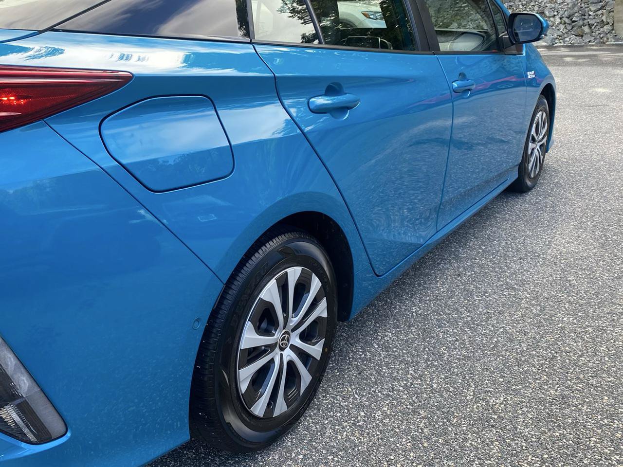 Used 2022 Toyota Prius Prime Limited FWD image 32