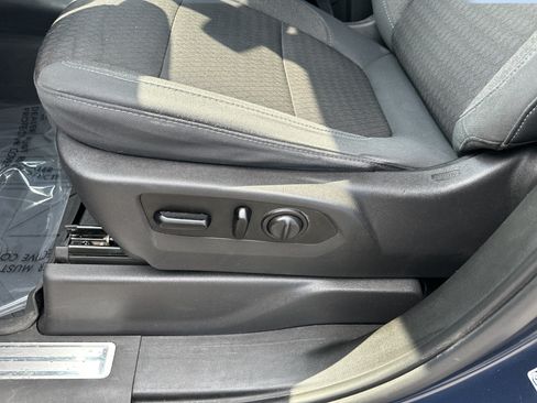Certified 2019 Chevrolet Silverado 1500 RST AWD/4WD image 13