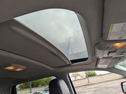 Used 2019 Toyota Tundra Limited w/ Limited Premium Package image 10