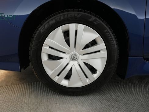 Used 2025 Nissan Leaf S FWD image 19