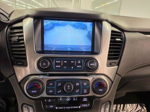 Used 2018 Chevrolet Tahoe LT AWD/4WD image 16