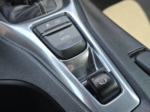 Used 2016 Chevrolet Camaro SS w/ Winter Protection Package image 13