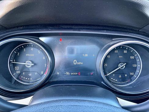 Used 2021 Buick Encore GX Select w/ Sport Touring Package image 23