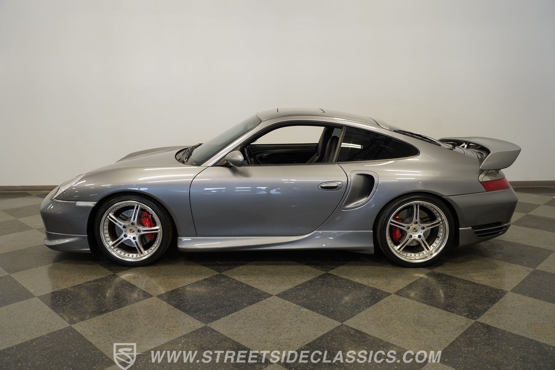 Used 2001 Porsche 911 Turbo AWD/4WD image 8
