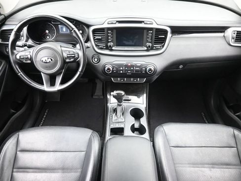 Used 2017 Kia Sorento EX AWD/4WD image 15