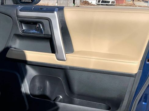 Used 2023 Toyota 4Runner SR5 image 21