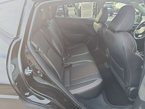Used 2025 Subaru Crosstrek 2.5i Limited w/ Crosstrek Mirror Package image 9