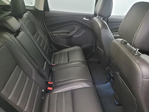 Used 2017 Ford Escape Titanium FWD image 19