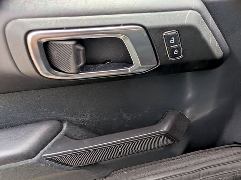 Used 2024 Ford Bronco Raptor AWD/4WD image 10