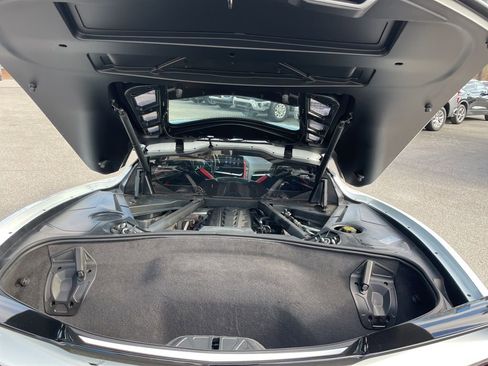 Used 2021 Chevrolet Corvette Stingray Preferred Cpe w/ 2LT image 42