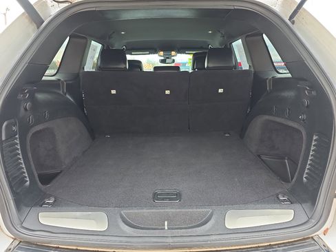 Used 2019 Jeep Grand Cherokee Limited image 30