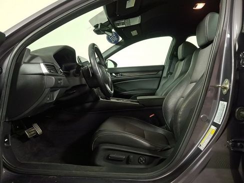 Used 2019 Honda Accord Sport image 15