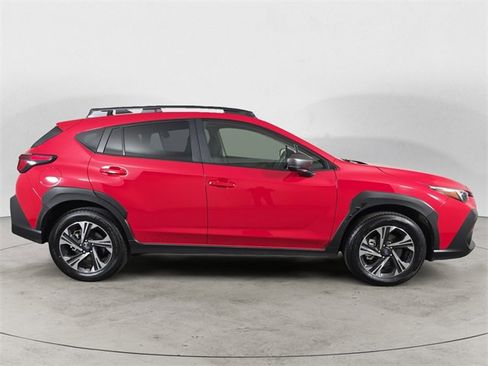 Used 2025 Subaru Crosstrek 2.0i Premium image 6