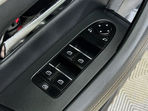 Used 2025 MAZDA CX-90 3.3 Turbo w/ Preferred Package image 17