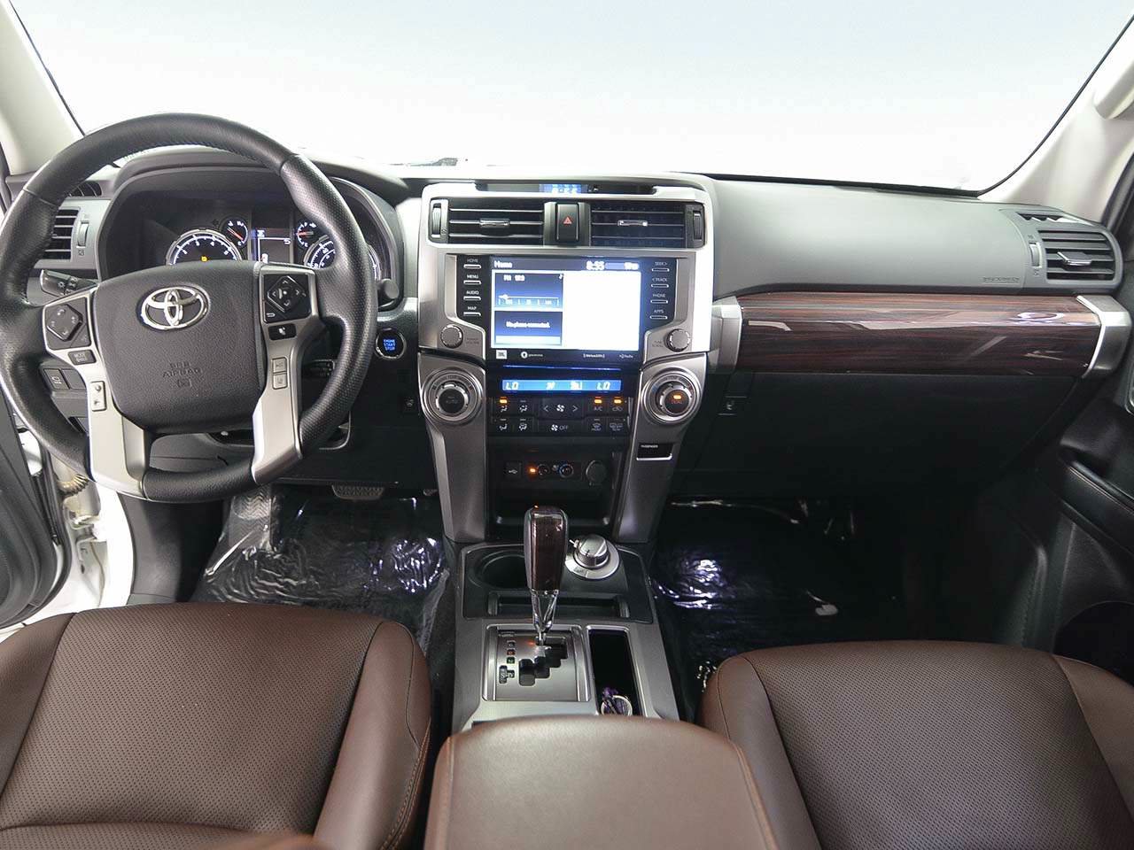 Used 2024 Toyota 4Runner Limited AWD/4WD image 12