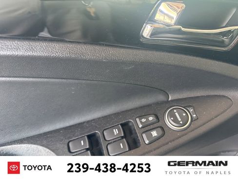 Used 2014 Hyundai Sonata Limited w/ Technology Package 05 image 20