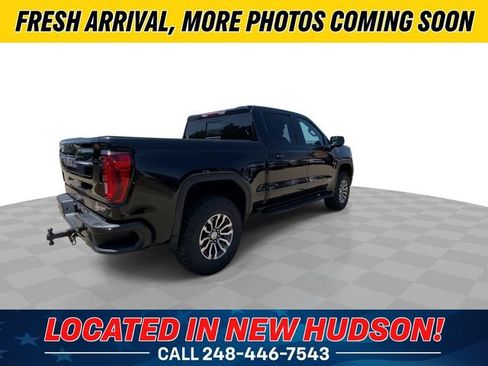 Used 2021 GMC Sierra 1500 AT4 w/ AT4 Premium Package AWD/4WD image 2