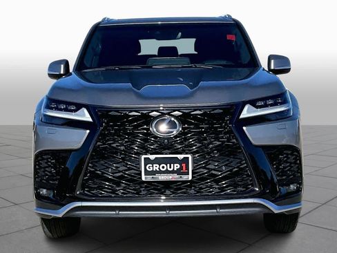 Used 2024 Lexus LX 600 F Sport image 4