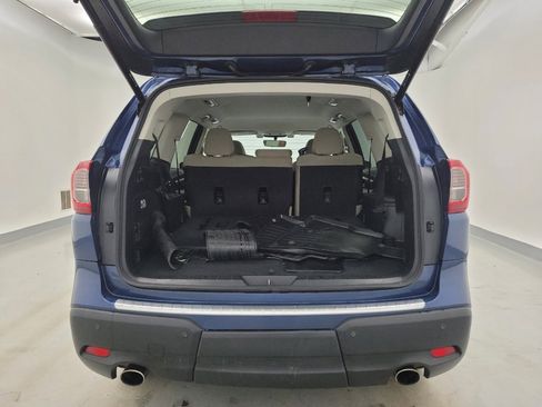 Used 2022 Subaru Ascent Premium w/ Convenience Package AWD/4WD image 29