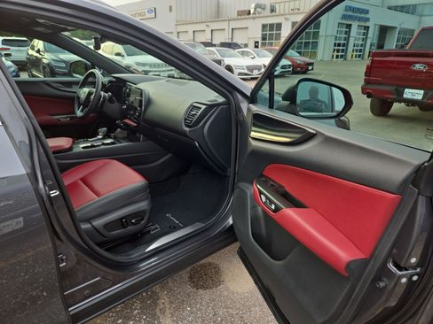 Used 2023 Lexus NX 250 FWD image 37