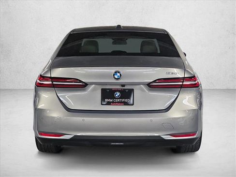 Certified 2024 BMW 530i 530i w/ Premium Package image 6