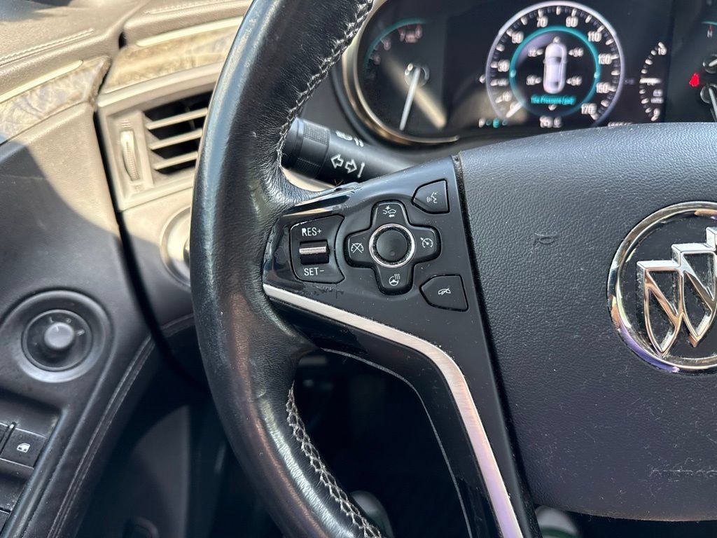 Used 2015 Buick LaCrosse Premium w/ Driver Confidence Package #1 FWD image 17