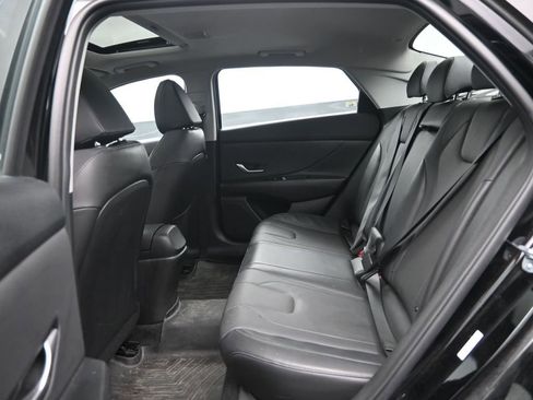 Used 2023 Hyundai Elantra Limited w/ Cargo Package image 30