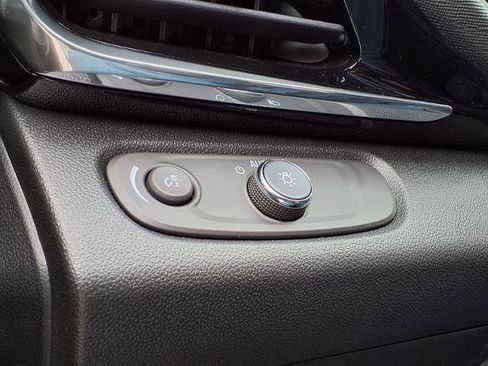 New 2026 Buick Envista Sport Touring w/ Convenience I Package FWD image 15