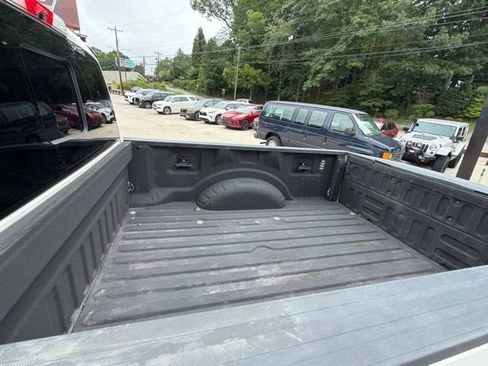 Used 2017 Ford F250 Platinum w/ Platinum Ultimate Package AWD/4WD image 13