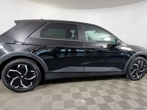 Used 2024 Hyundai Ioniq 5 SEL RWD image 3