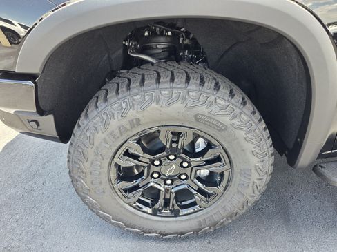 New 2026 Chevrolet Silverado 1500 ZR2 w/ Dark Appearance Package AWD/4WD image 4