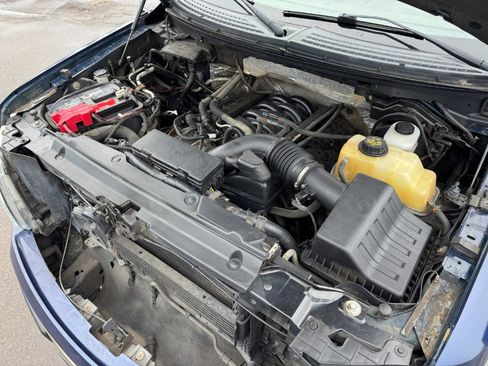 Used 2012 Ford F150 Lariat w/ Lariat Chrome Pkg image 23