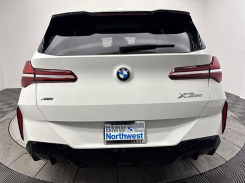 Used 2025 BMW X3 xDrive30i w/ Premium Package image 15