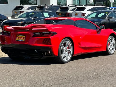 Used 2021 Chevrolet Corvette Stingray Premium Conv w/ Z51 Performance Package RWD image 4