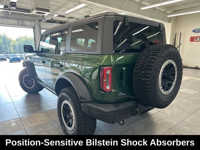 Used 2023 Ford Bronco Badlands w/ Sasquatch Package AWD/4WD image 10