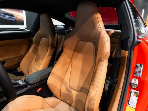 Used 2026 Porsche 911 GT3 RWD image 4