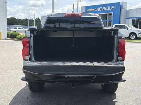 Used 2023 Chevrolet Colorado Z71 w/ Z71 Convenience Package 2 AWD/4WD image 45