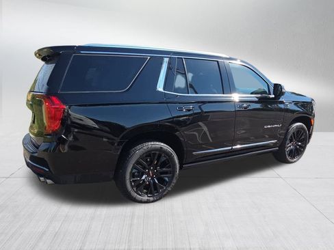 Used 2024 GMC Yukon Denali Ultimate image 3