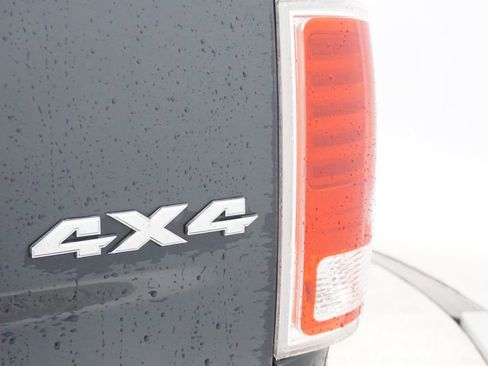 Certified 2017 RAM 1500 Laramie w/ Convenience Group image 17