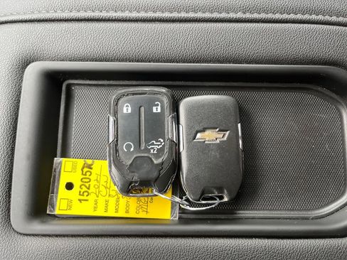 Used 2021 Chevrolet Silverado 1500 LT Trail Boss w/ Convenience Package II image 33