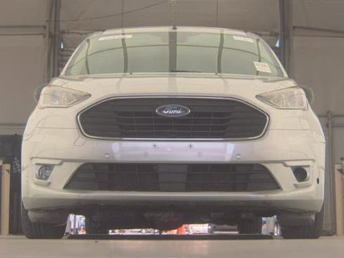 Used 2019 Ford Transit Connect XLT w/ Driver-Assist Package image 2